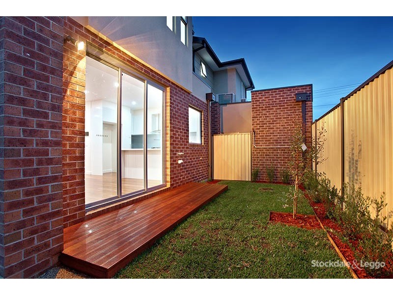 2/66 Everard Street, Glenroy VIC 3046