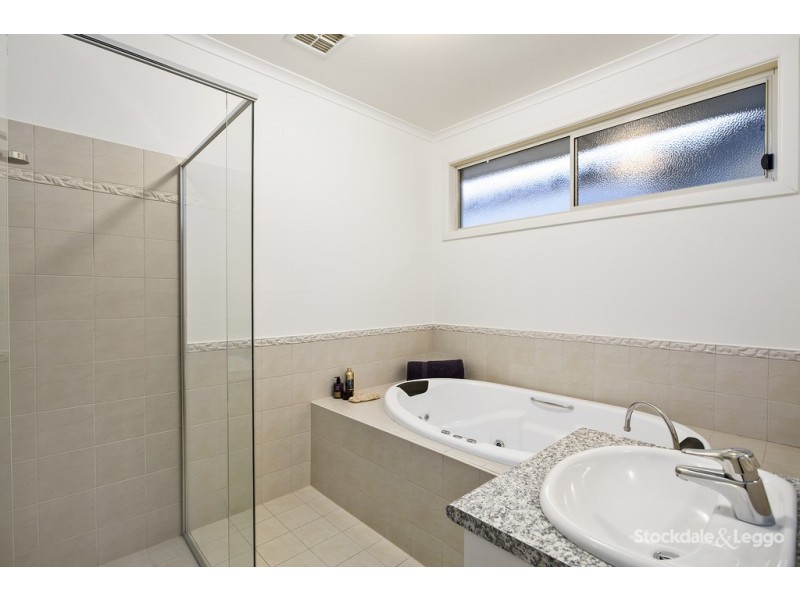 11 Langton Street, Glenroy VIC 3046