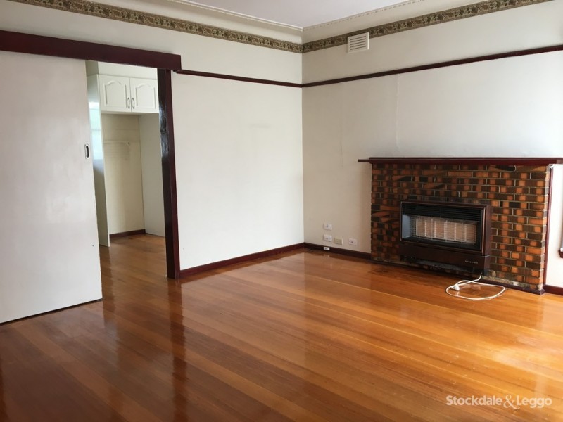 5 Regent Street, Hadfield VIC 3046