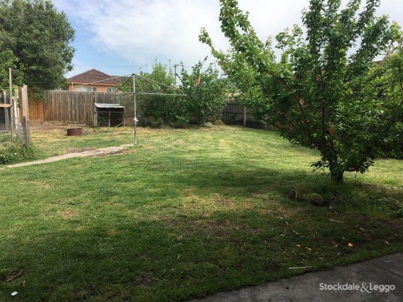 5 Regent Street, Hadfield VIC 3046