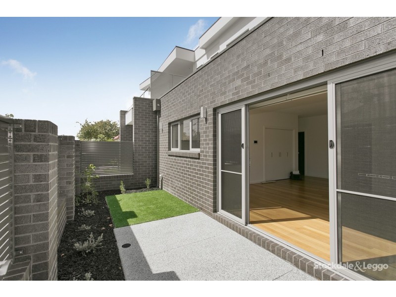 15 John Street, Seddon VIC 3011