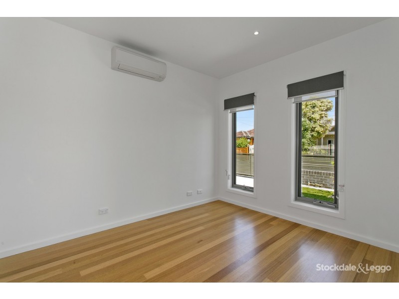 15 John Street, Seddon VIC 3011