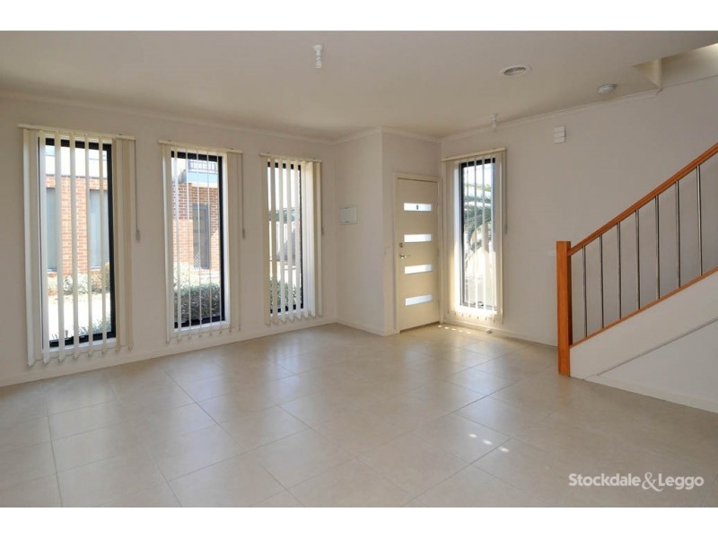 1/213-215 Camp Road, Broadmeadows VIC 3047