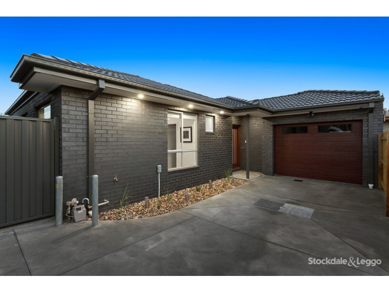 2/122 Loongana Avenue, Glenroy VIC 3046