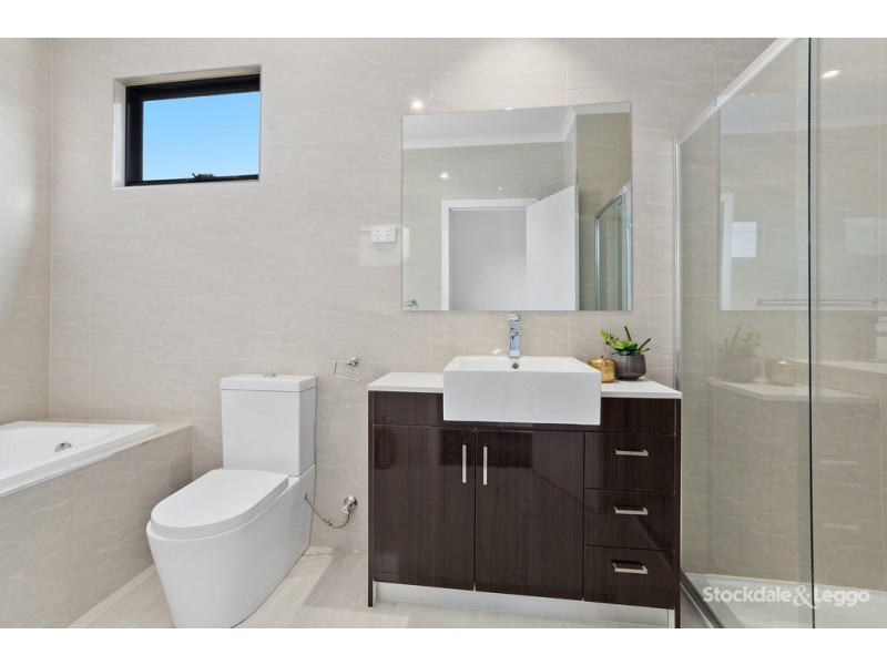 2/121 Widford Street, Glenroy VIC 3046