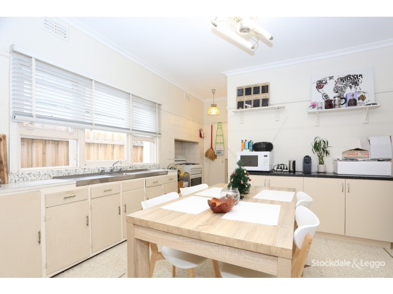 6 Merbein Street, Pascoe Vale VIC 3044