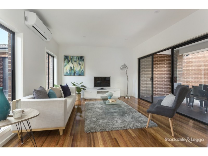 2/40 Heather Court, Glenroy VIC 3046