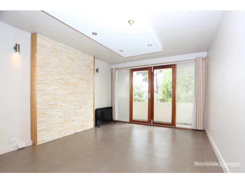 7/11 Currajong Street, Glenroy VIC 3046