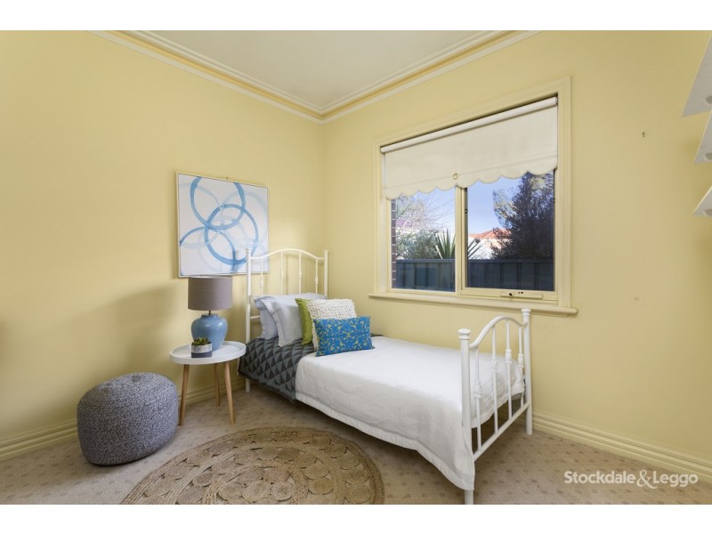 30 Plumpton Avenue, Oak Park VIC 3046