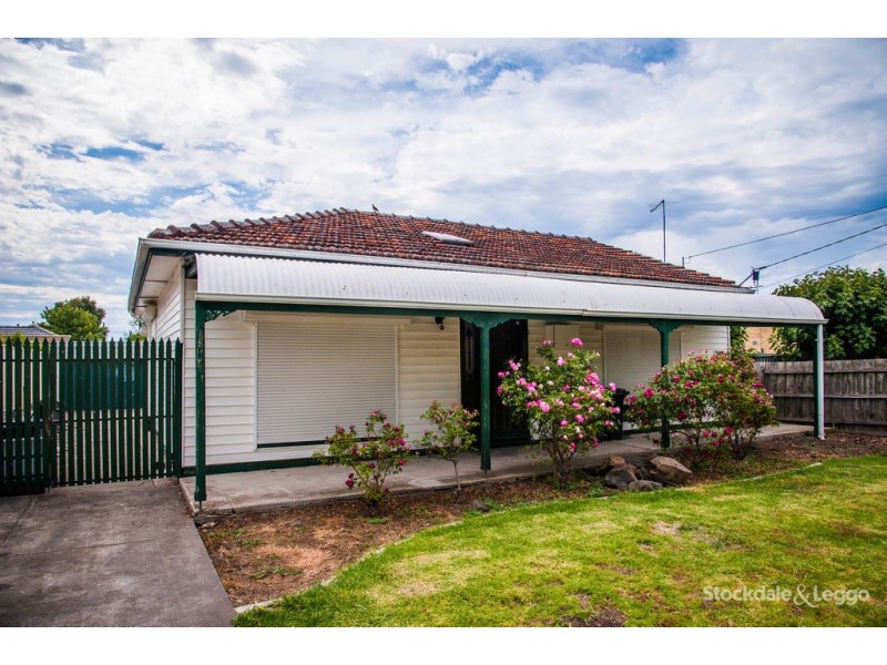 24 Justin Avenue, Glenroy VIC 3046