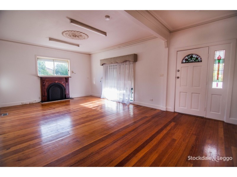 24 Justin Avenue, Glenroy VIC 3046