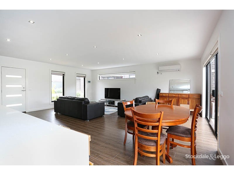 4/58-60 Cardinal Rd, Glenroy VIC 3046