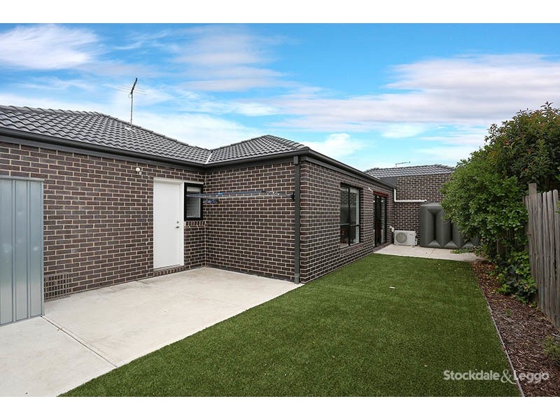 4/58-60 Cardinal Rd, Glenroy VIC 3046