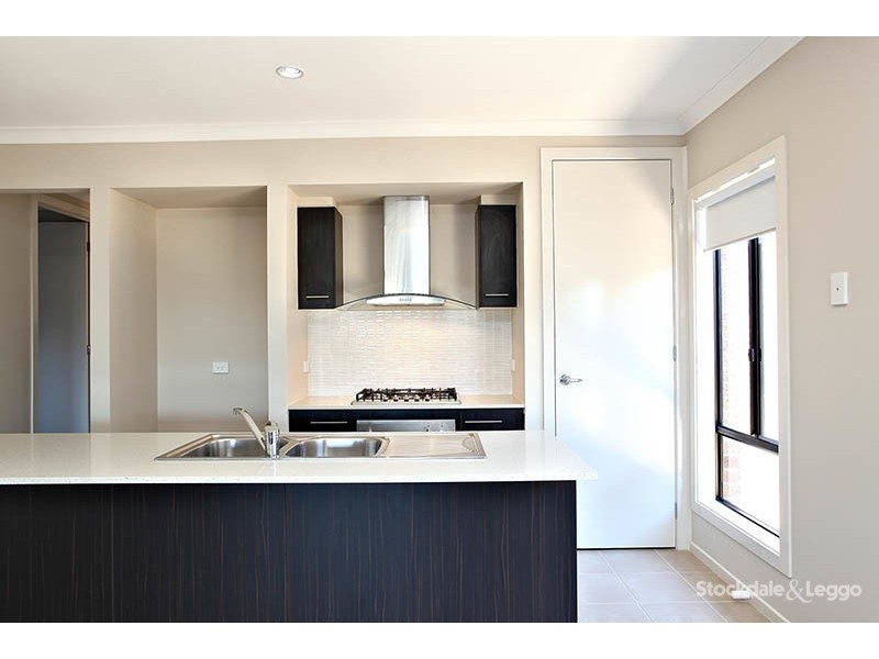 63 Gateshead Street, Craigieburn VIC 3064