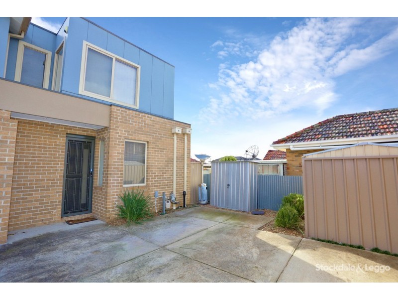 4/8 Stella Street, Glenroy VIC 3046