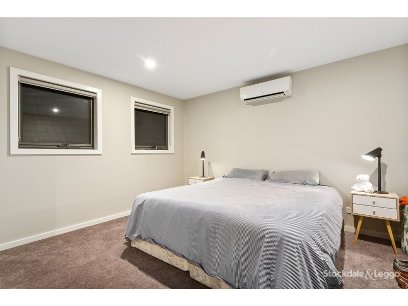 1/2 Douglas Street, Pascoe Vale VIC 3044