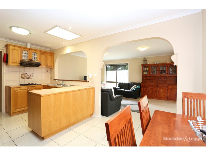 1 Epsom Court, Fawkner VIC 3060