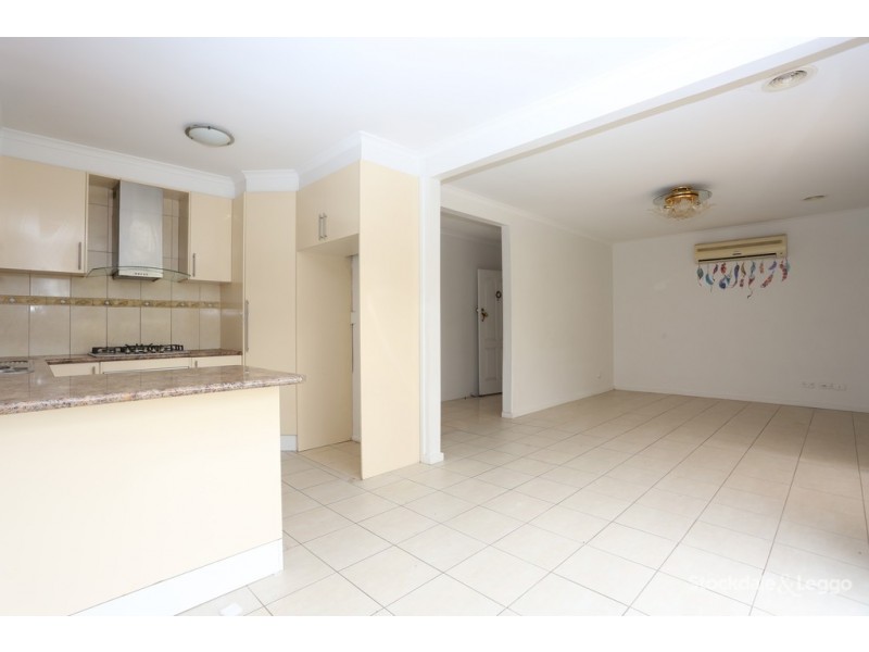 19 Stockdale Avenue, Dallas VIC 3047