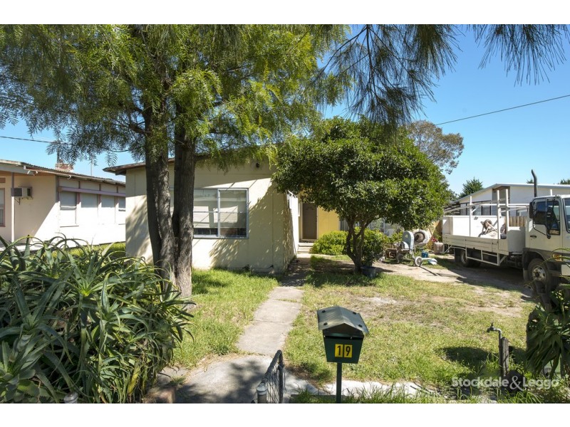 17,19,21,23,25 Cuthbert Street, Broadmeadows VIC 3047