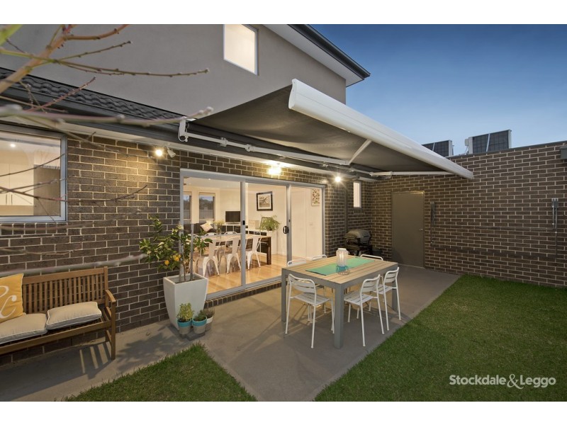 2/15 Everard Street, Glenroy VIC 3046