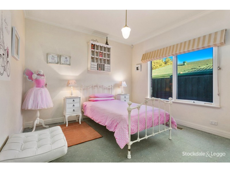 4 Helen View, Glenroy VIC 3046