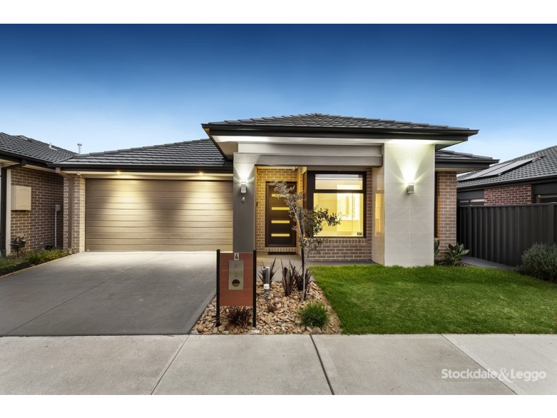 4 Mangrove Way, Craigieburn VIC 3064