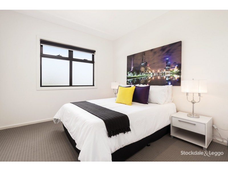 19 John Street, Oak Park VIC 3046