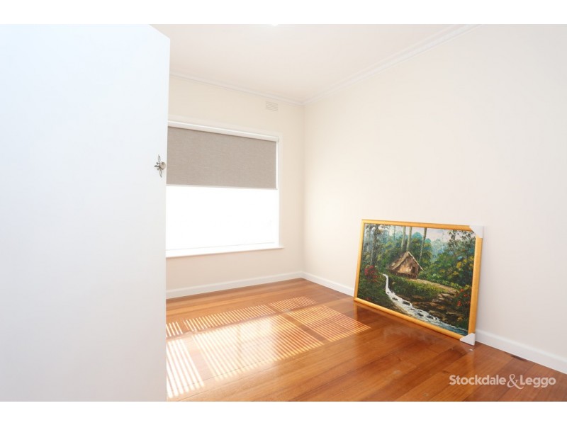 25 Connell St, Glenroy VIC 3046