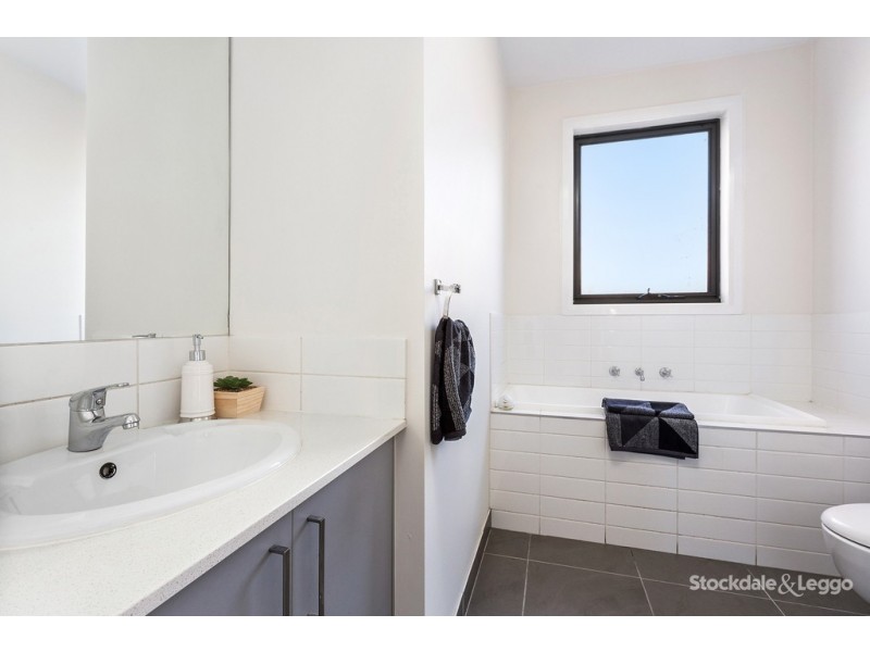 8/85-87 View Street, Glenroy VIC 3046