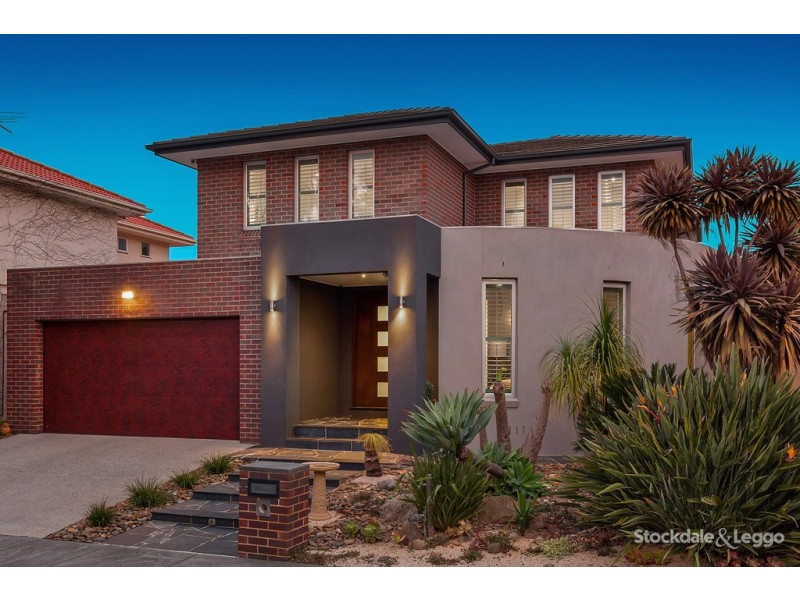 8 Governors Road, Coburg VIC 3058