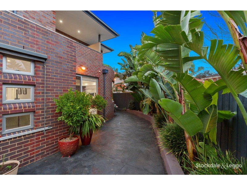 8 Governors Road, Coburg VIC 3058