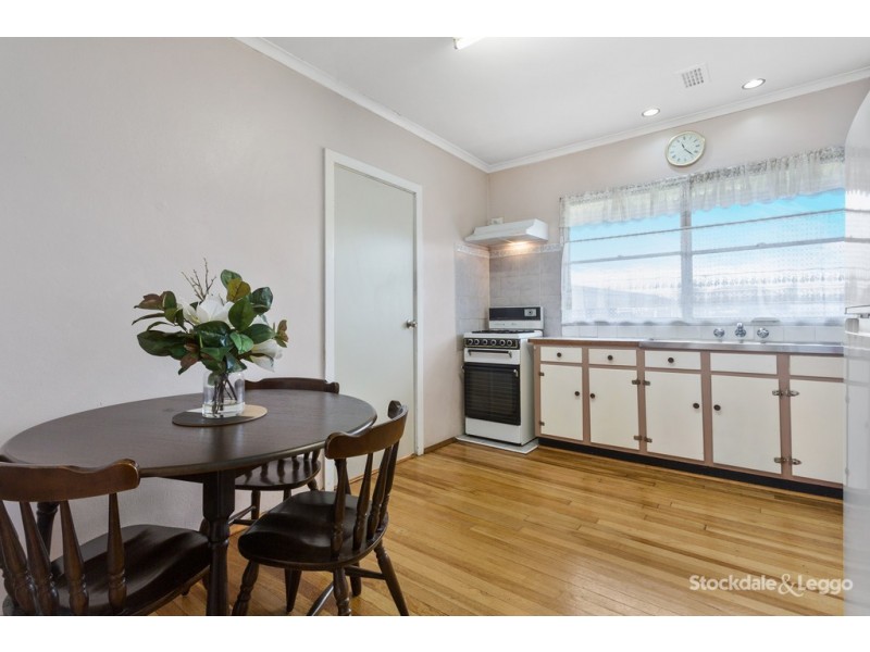 5 Bamburgh Street, Jacana VIC 3047