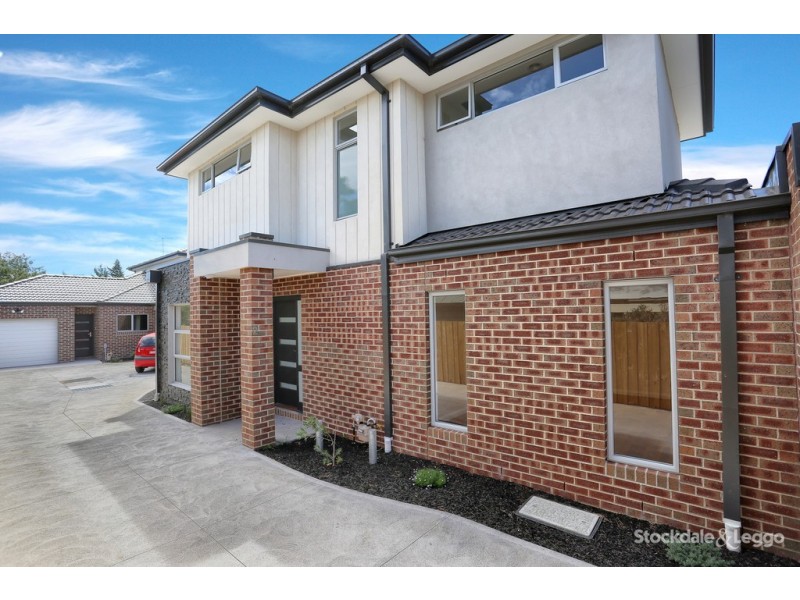 2/141 Loongana Avenue, Glenroy VIC 3046