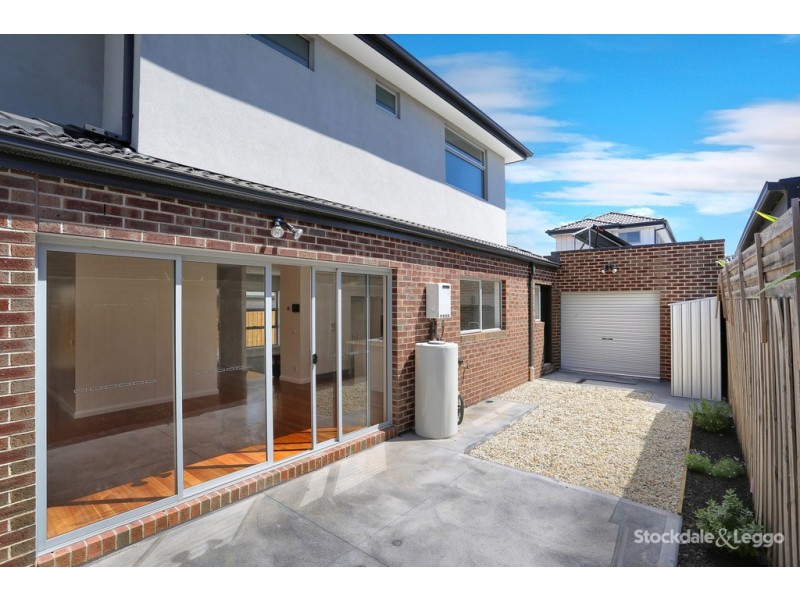2/141 Loongana Avenue, Glenroy VIC 3046
