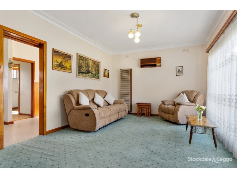 11 Larlac Street, Hadfield VIC 3046