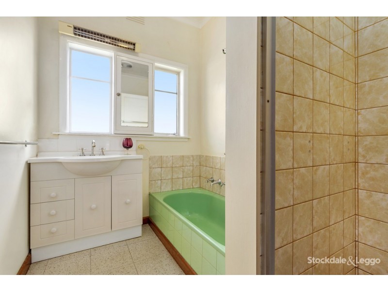 11 Larlac Street, Hadfield VIC 3046