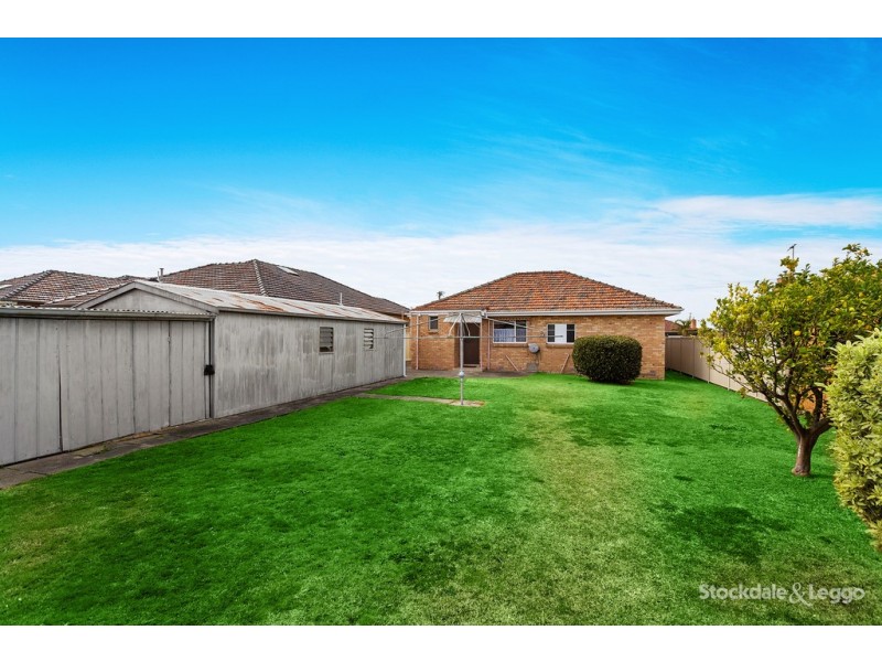 11 Larlac Street, Hadfield VIC 3046