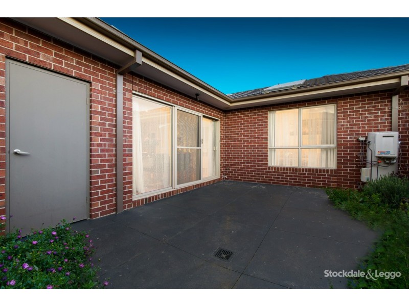 3/42 Gladstone Parade, Glenroy VIC 3046
