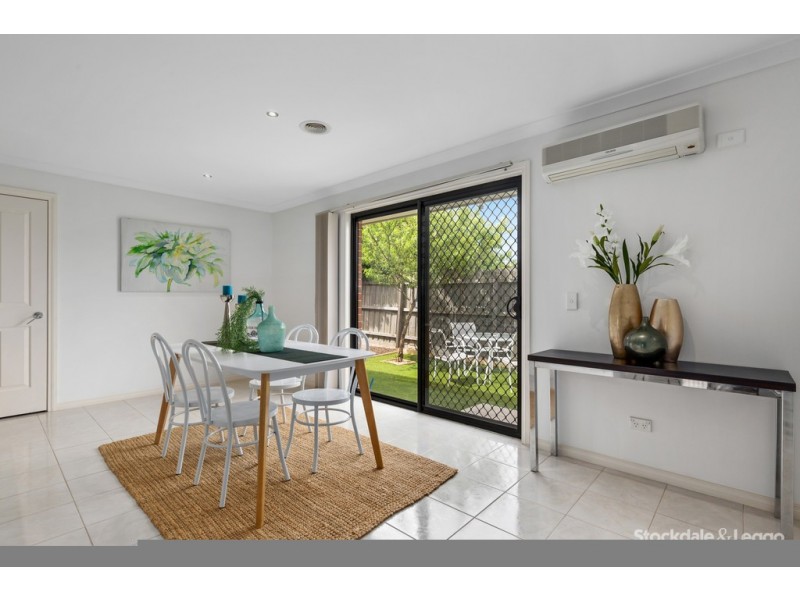 2/127 Kitchener Street, Broadmeadows VIC 3047