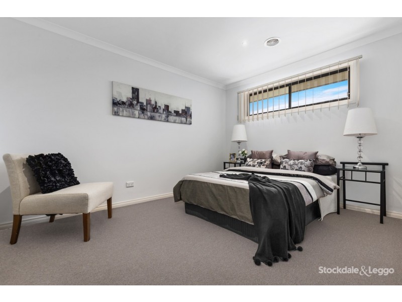 2/127 Kitchener Street, Broadmeadows VIC 3047