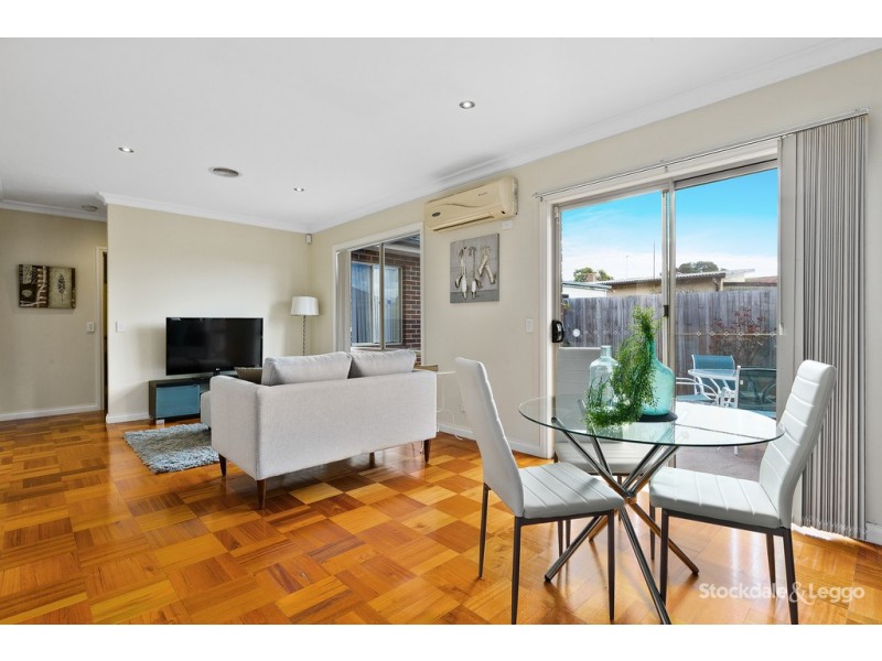 2/12 Maude Avenue, Glenroy VIC 3046