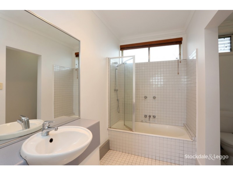 8/77 Chapman Avenue, Glenroy VIC 3046