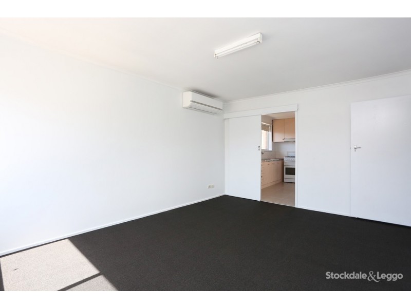 4/56 King Street, Dallas VIC 3047