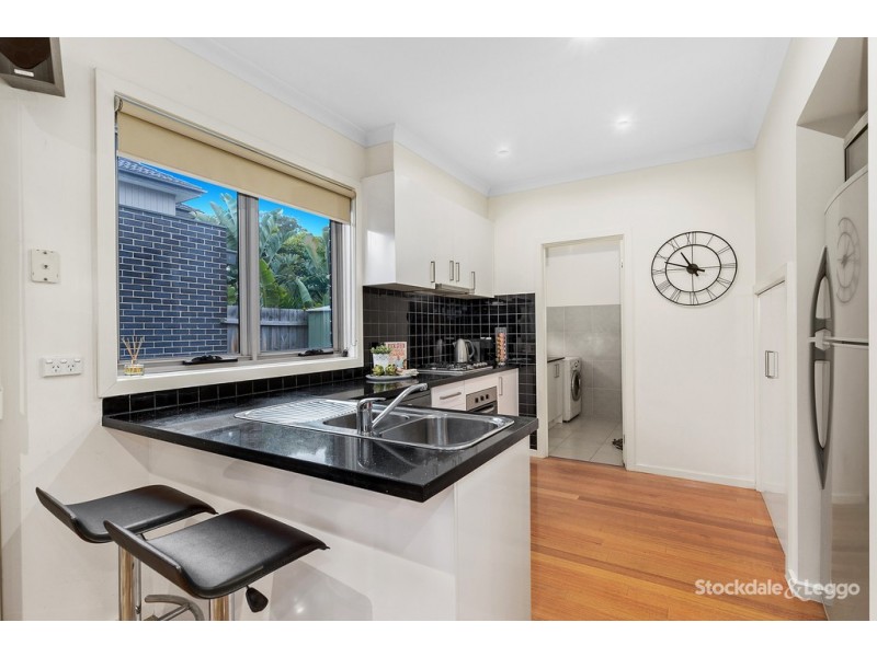 1/95 Loongana Avenue, Glenroy VIC 3046