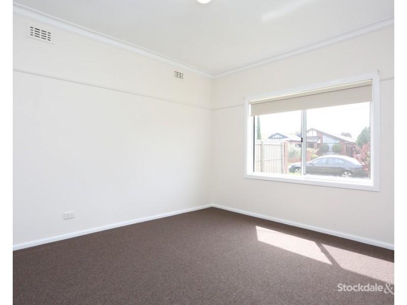 5 Eileen Street, Hadfield VIC 3046