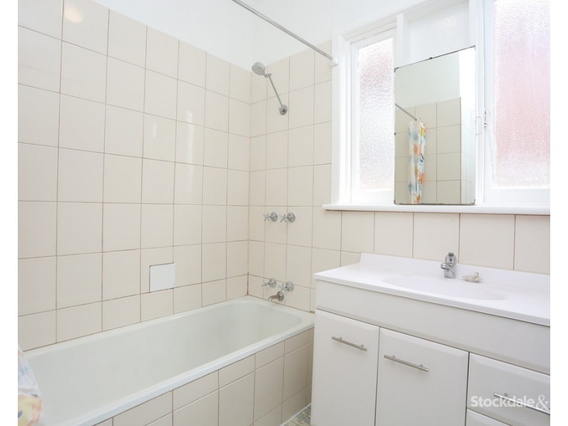5 Eileen Street, Hadfield VIC 3046