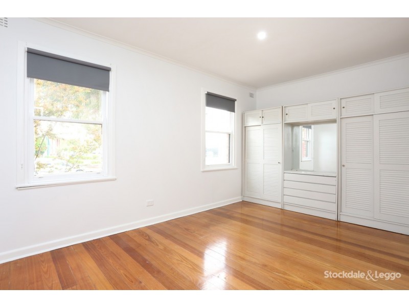 40 Sunset Blvd, Jacana VIC 3047