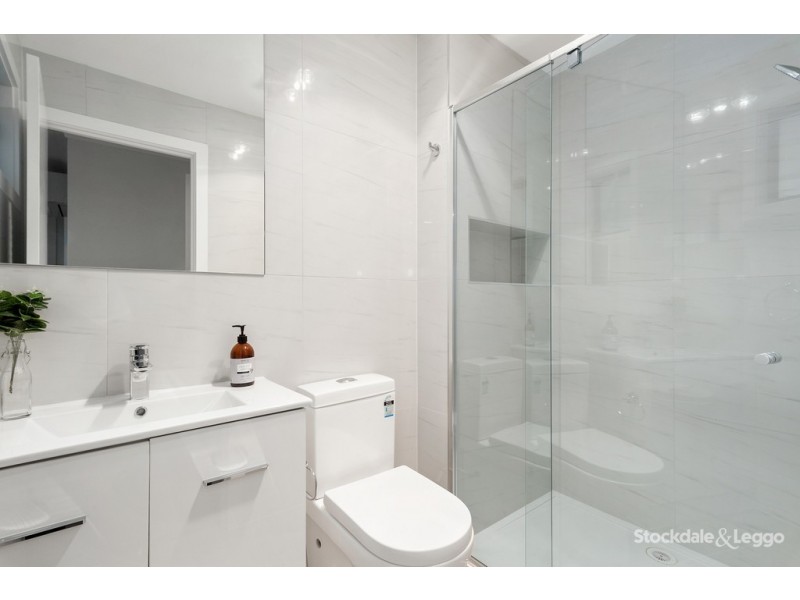 2/23 Win-Malee Street, Hadfield VIC 3046