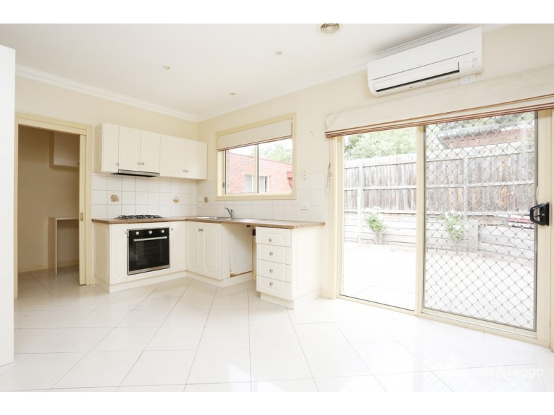 4/15 Chapman Avenue, Glenroy VIC 3046