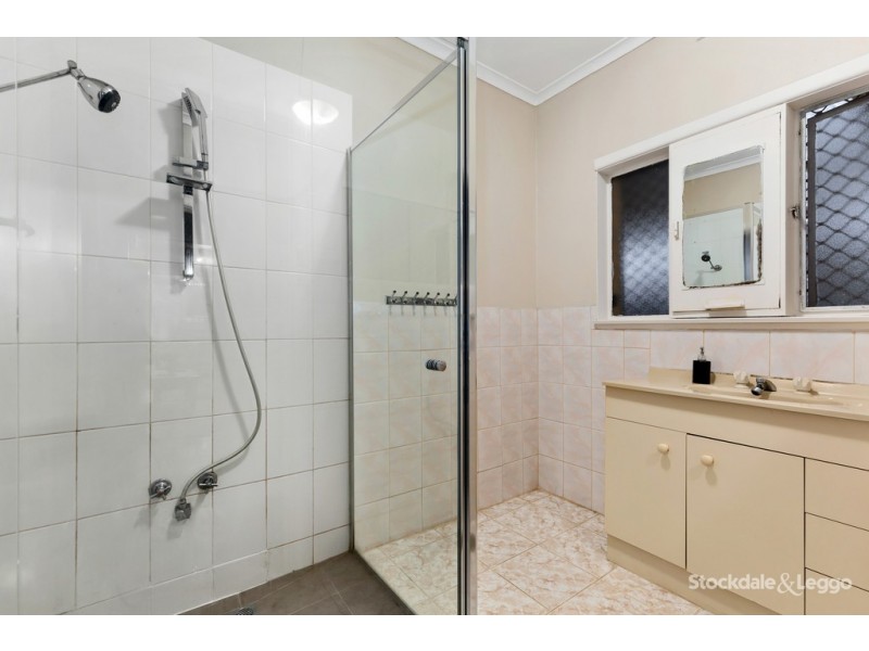 12 Lyons Street, Glenroy VIC 3046